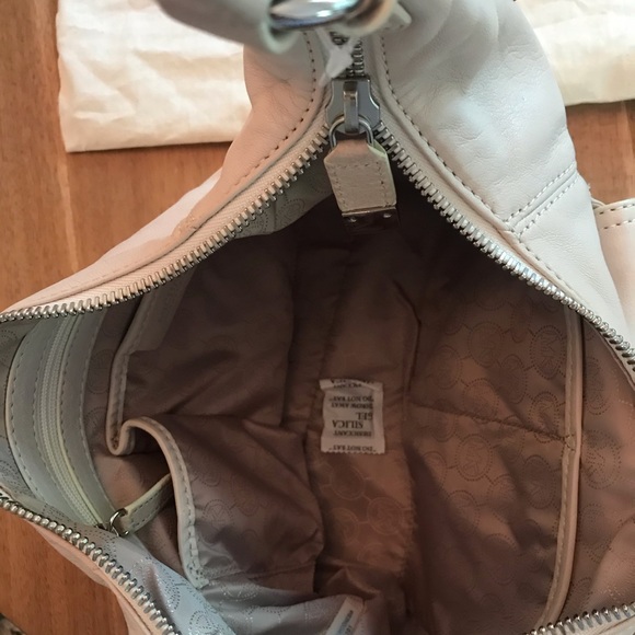 Michael Kors Waverly Purse - Picture 8 of 10